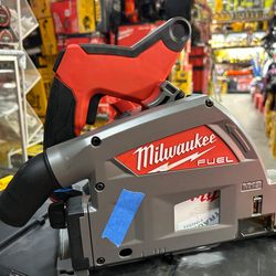 Milwaukee
M18 FUEL 18V Lithium-lon Cordless Brushless 6-1/2 in. Plunge Cut Track Saw (Tool-Only)