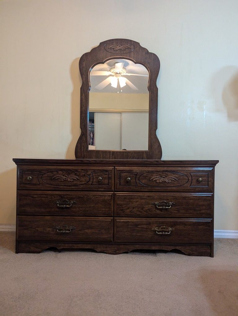 Dresser And Mirror 