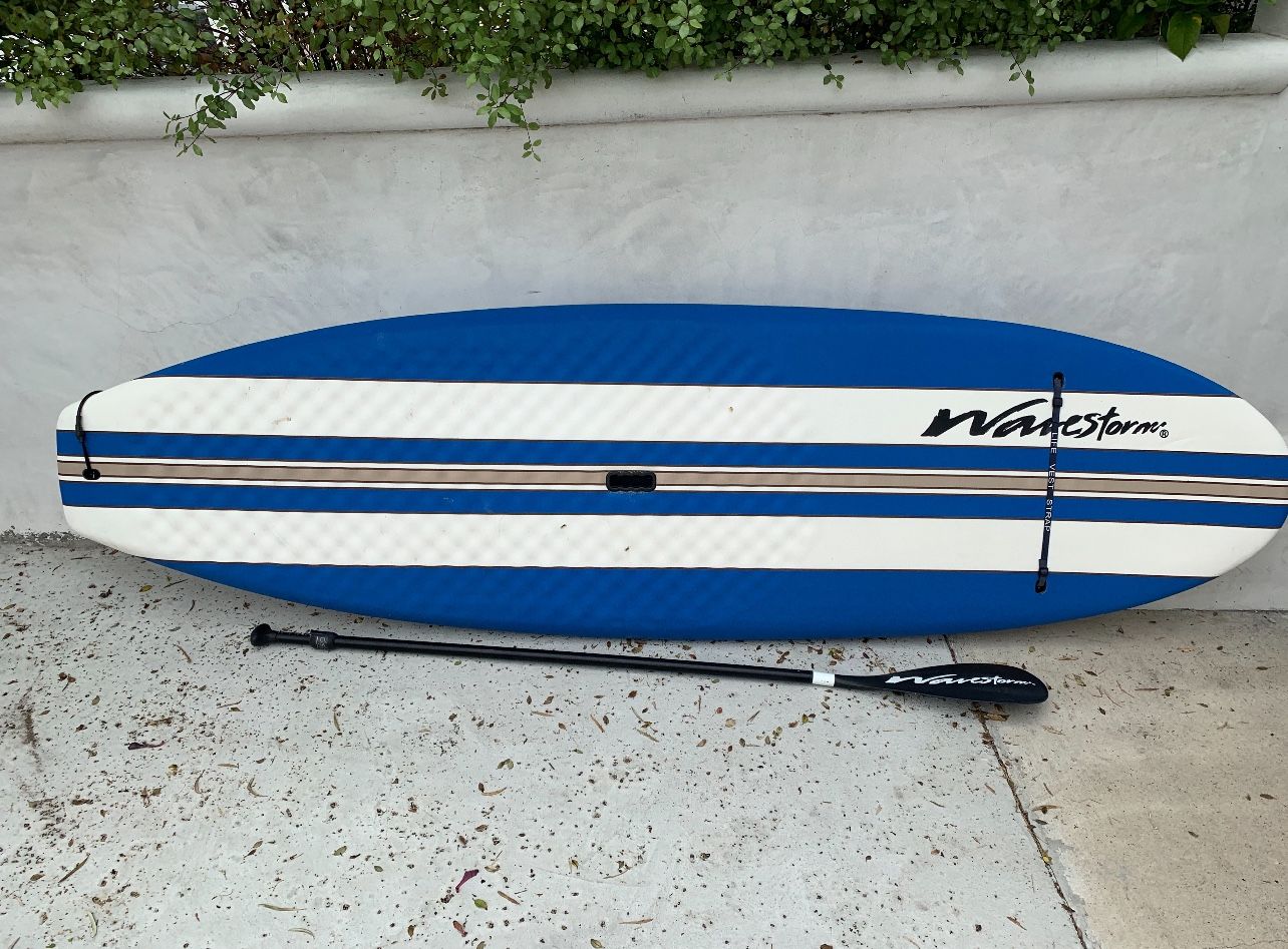 Wavestorm Paddle Board 10’6”