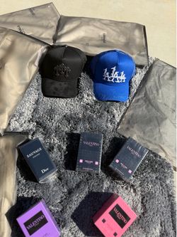 Colognes/Hats