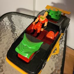 Double Dragon Figure With Vehicle 