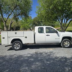 2007 chevy truck 2500 gas