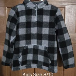Kids Size 8/10 3/4 Zip Sweatshirt