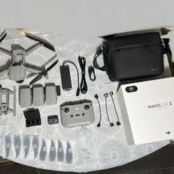DJI Mavic Air 2  + Gift!  Great condition.