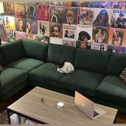 SEAPORT APARTMENT SALE *EVERYTHING MUST GO*