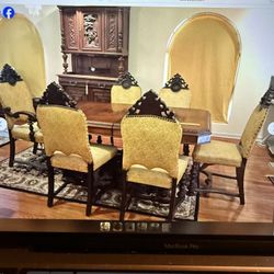 Antique Gothic 1920 Dinning Table 6 Chairs 