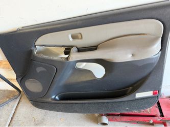 GMT 800 front passenger door panel