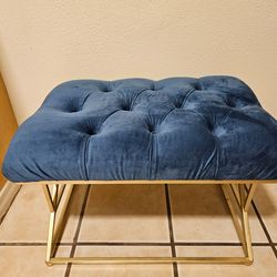 Small ottoman