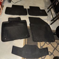 2019+ Volvo S60 Rubber Floor Mats Set