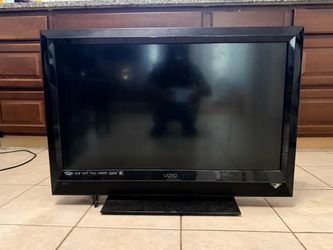 VIZIO 32 inch tv