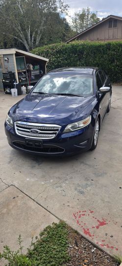 2011 Ford Taurus
