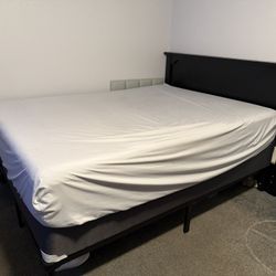 Optimum OptiCOOL Queen Size Mattress with Bed-frame with Headboard. Box spring included