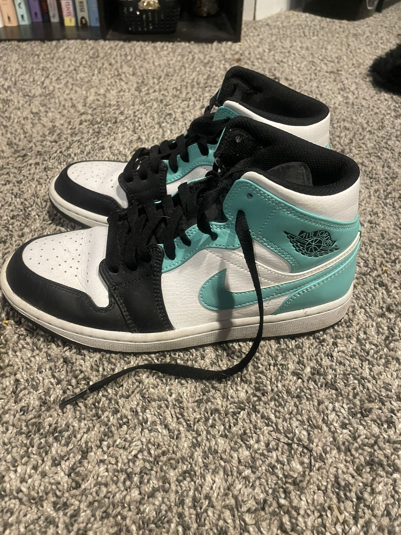 Nike Jordan 1’s