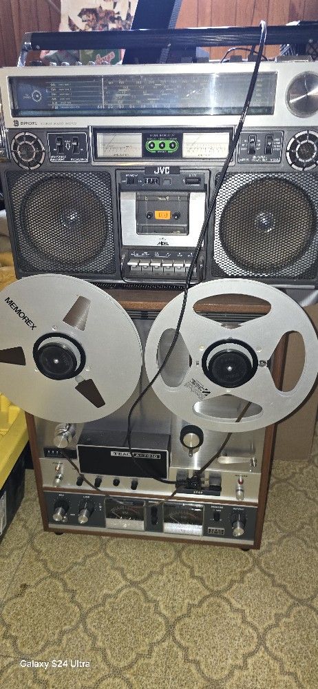 teac vintage music player