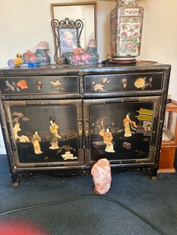 Chinese Chinoiserie Black Lacquer Credenza