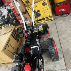 Cultivadora.  Legend Force Rear Tiller 