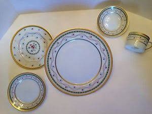 Faberge China. Luxembourg pattern. Green. Service for 8