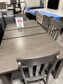 Modern Dining Room Set – Delivery & Financing!