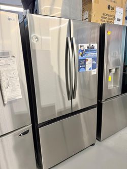 ⚡REFRIGERATOR SALE⚡ Samsung 32 Cu Ft Refrigerator Max Capacity Stainless Steel with Ice Maker