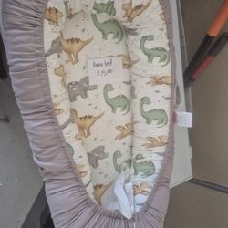 Baby Snuggle Bed, Like New, Never Used