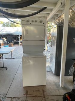 Whirlpool  Gas Stacked Washer Dryer Unit
