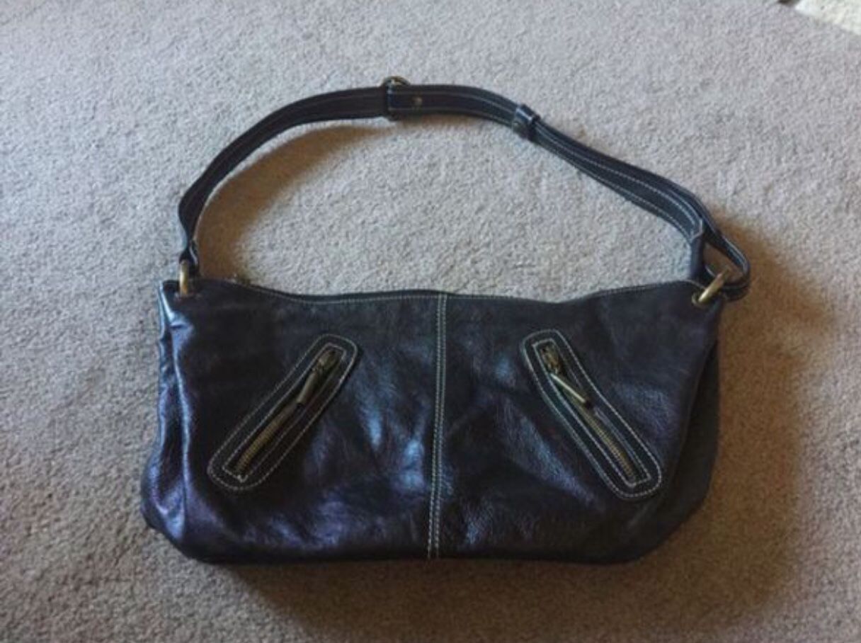 Vera Pelle Avorio The Original Black Leather Hand Bag Purse. Made In Italy