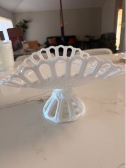 Vintage Milk glass Banana Stand