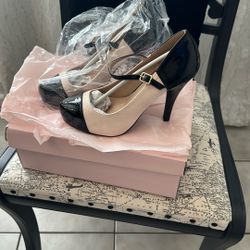 Black/Nude Pumps 