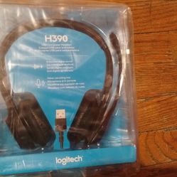 Gaming Office School Library Just Listening Headset USB H390 Logitech USB Awesome Brand New