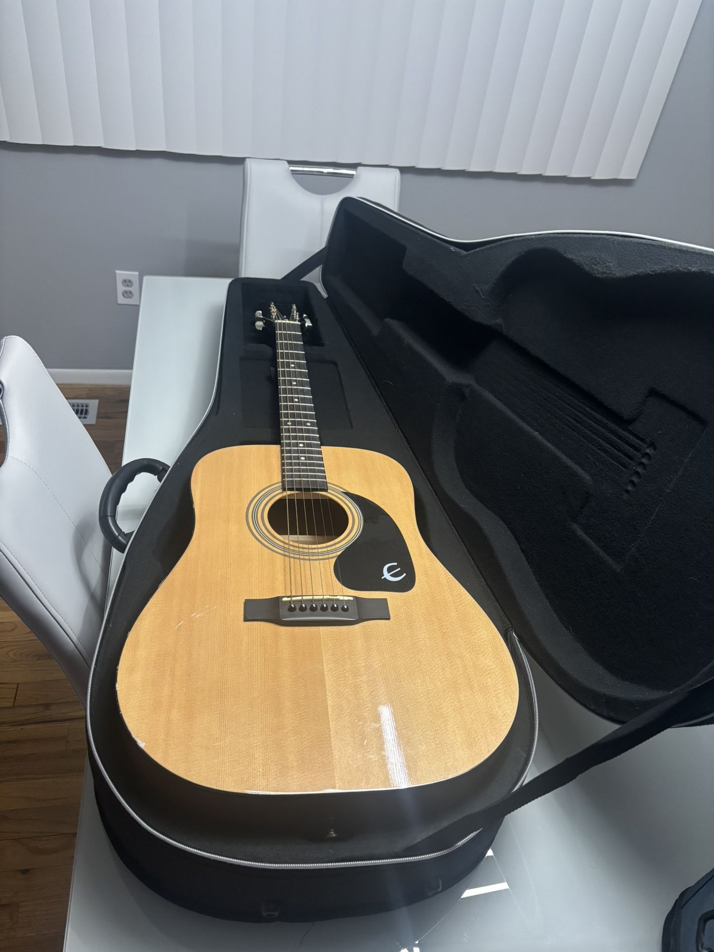 Guitar
