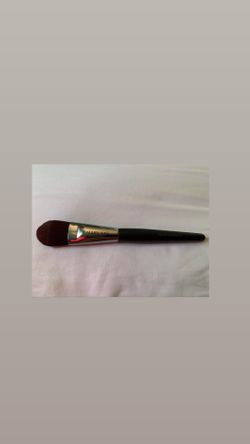 MaryKay Foundation Brush