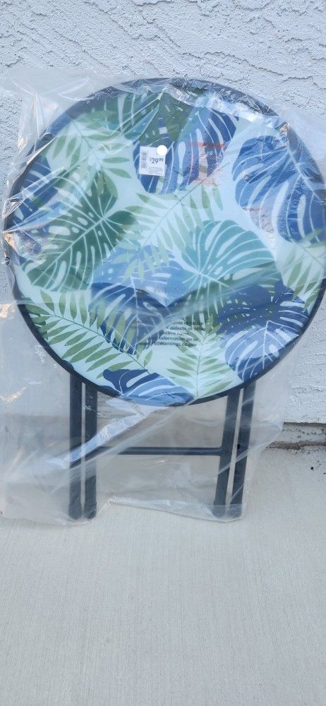 Outdoor Folding Table Tempered Glass (18 Inch Round)