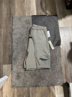 Essential Shorts
