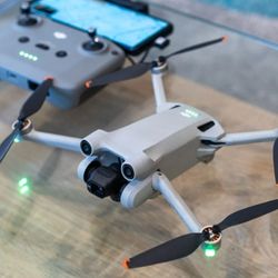 DJI Mini 3 Pro Drone with 3 batteries and charging dock – Excellent Condition