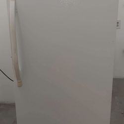 Frost Free Freezer Works Great I Sell All The Time 
