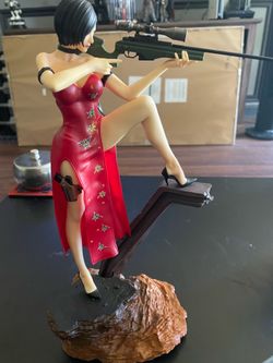 RESIDENT EVIL ADA WONG STATUE