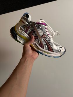 Balenciaga Runners 8/41