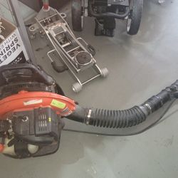 ECHO -
PB-500T Blower