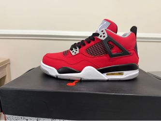 Air Jordan 4 Retro Toro Bravo Sneakers
