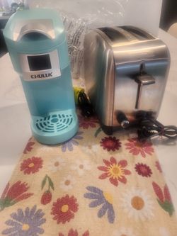 Chulux Slim Single Servee COFFE Maker/ Black And Decker Toaster