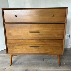 West Elm Mid-Century Dresser 36” **EXCELLENT CONDITION**