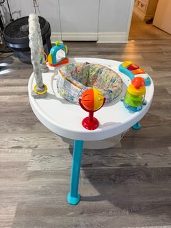 Baby bouncer