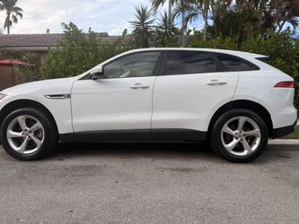 2018 Jaguar F-Pace