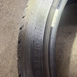 235/40/19