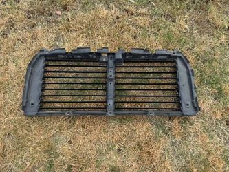 2015 - 2017 FORD F-150 UPPER GRILLE AIR RADIATOR SHUTTER ASSEMBLY OEM