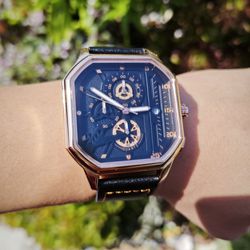 2024 Fashion Luminous Quartz Watch Royal Design Waterproof Leather Band Wristwatch