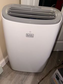 BLACK+DECKER Portable Air Conditioner w/ Window Kit