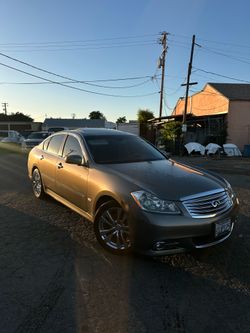 2008 Infiniti M35