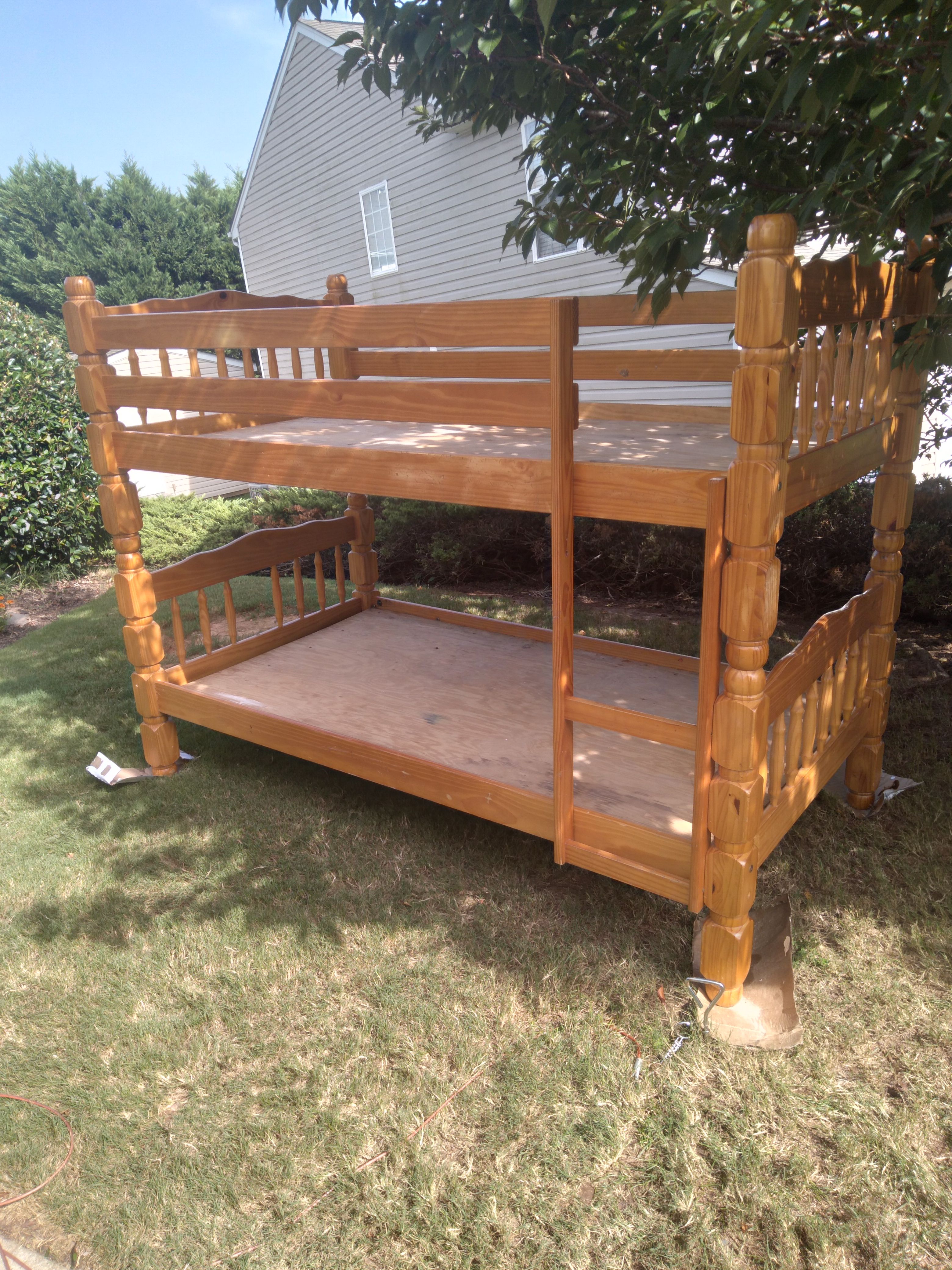 Childrens Solid Wood Bunk Beds