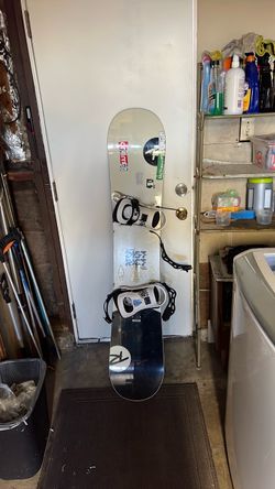 Rossignol snowboard 156w used